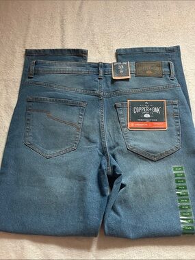 Copper & Oak Men's Straight Fit Jeans in Medium Blue
